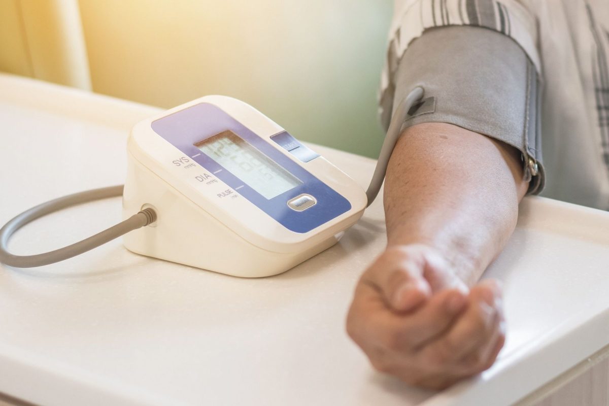 upper arm blood pressure monitor