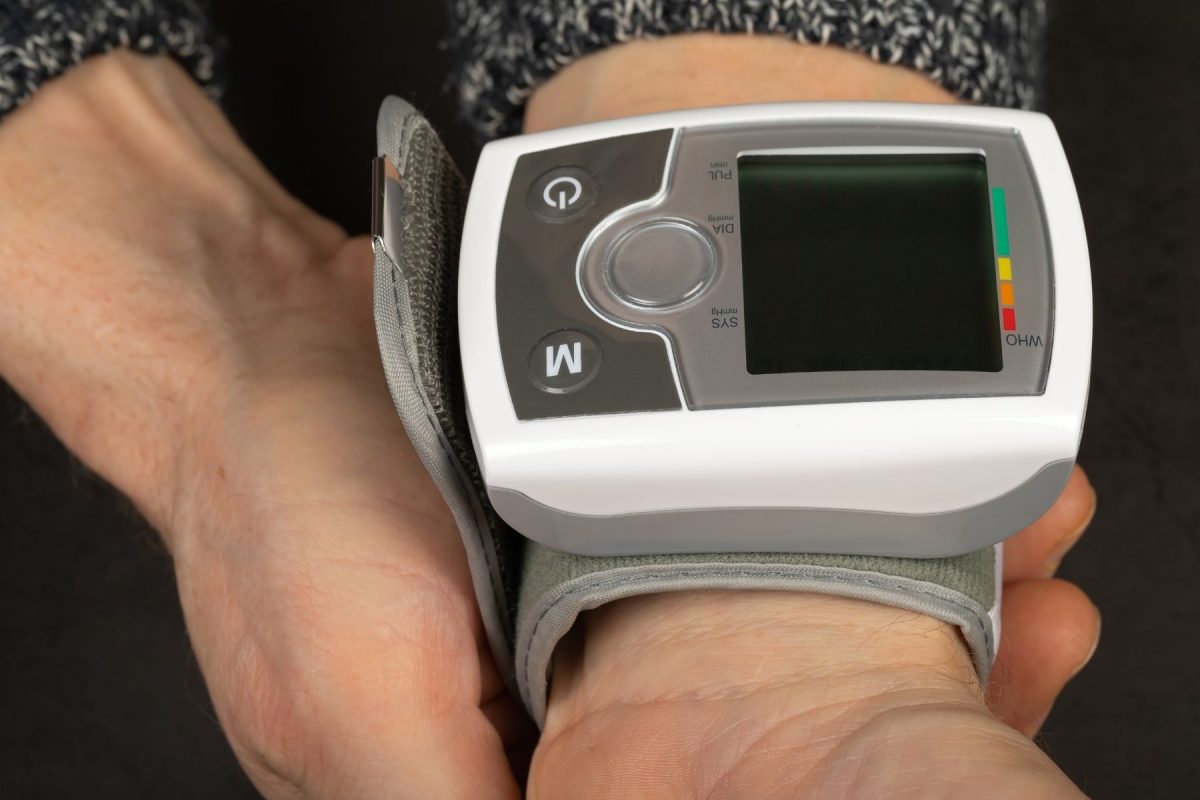wrist blood pressure monitor